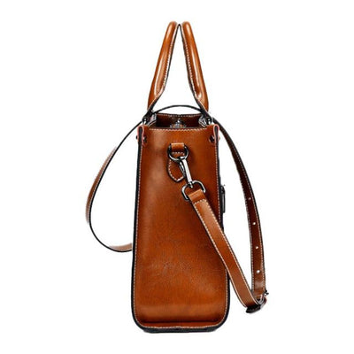 Elegant tote - classic and functional