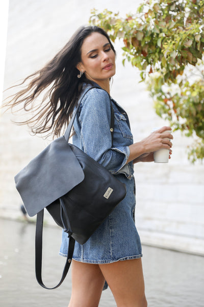 Bernardita black backpack - wallet