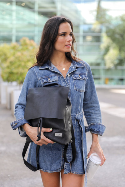 Bernardita black backpack - wallet