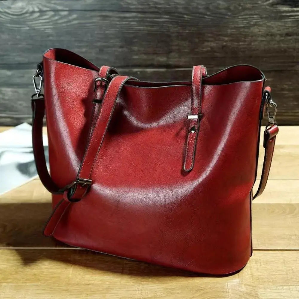 Nicole's Favorite | Vintage Shoulder Bag