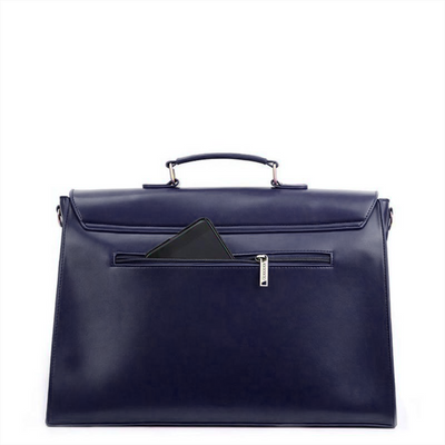 Monika's elegant bow bag