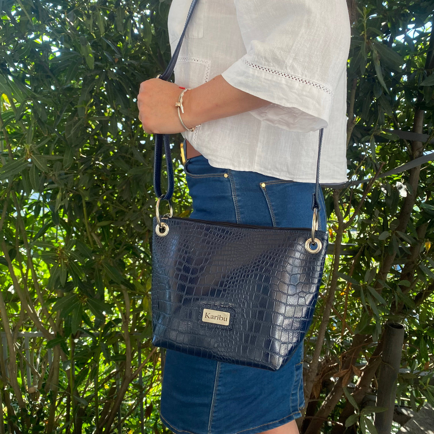 Josefa Blue Textured Wallet