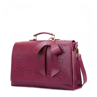 Monika's elegant bow bag